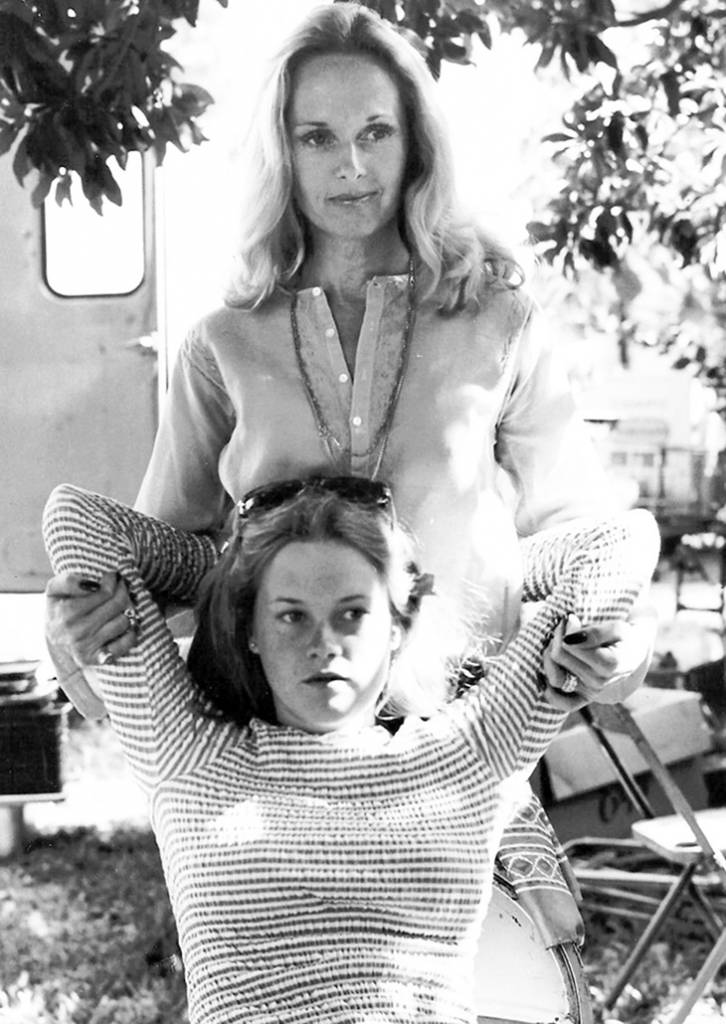 tippi hedren 1975, american actresses, melanie griffith, tippi hedrens daughter, melanie griffiths mother, 