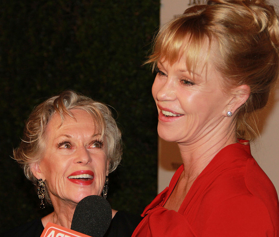 tippi hedren 2014, daughter melanie griffith, mother and daughter, older, american actresses, movie stars, senior citizen