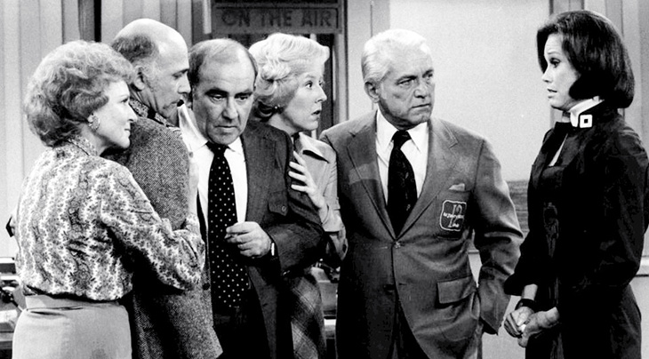 mary tyler moore show cast, 1970s tv sitcoms, last episode, betty white sue ann nivens, gavin macleod, murray slaughter, edward asner, lou grant, georgia engel, georgette baxter, ted knight, ted baxter, mary tyler moore, tv shows, emmy awards, actors, actresses