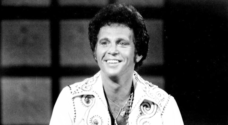 bobby vinton 1977, miss usa 1977 pageant host, polish american singer, songwriter, blue velvet, blue on blue, nickname the polish prince, bobby vinton younger