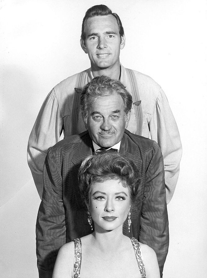 gunsmoke cast 1960, dennis weaver, chester goode, milburn stone, doc adams, amanda blake, miss kitty russell, 1960s westerns, 1960s television series