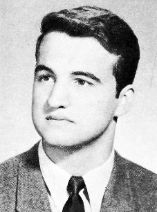 john belushi 1967, john belushi younger, john belushi high school, american comedian, comedic actor, saturday night live original cast member