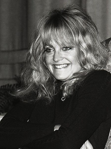 goldie hawn 1981, american actress, comedian, younger