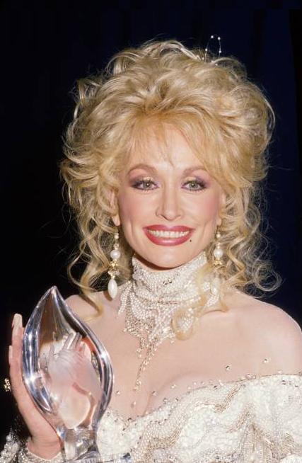 dolly parton 1988, american singer, country music legends