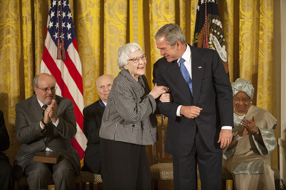 harper lee 2007, nelle harper lee, harper lee dead, to kill a mockingbird, baby boomers, seniors, octogenarian, senior citizen, atticus finch, novelist, go set a watchman, president george w bush, presidential medal of freedom, the white house