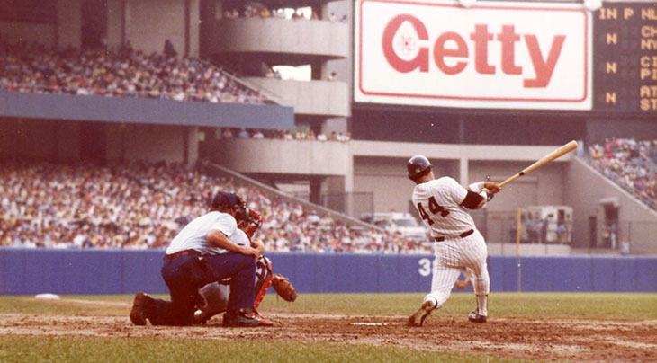 reggie jackson 1979, reggie jackson at bat, american professional baseball player, nickname mr october, mlb baseball player, yankee stadium batter, new york yankees