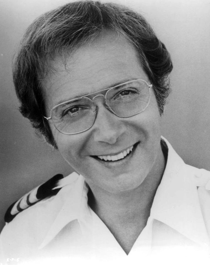 bernie kopell 1977, american actor, comedic actor, 1970s sitcoms, 1970s television series, 1970s tv shows, the love boat, 1980s tv series