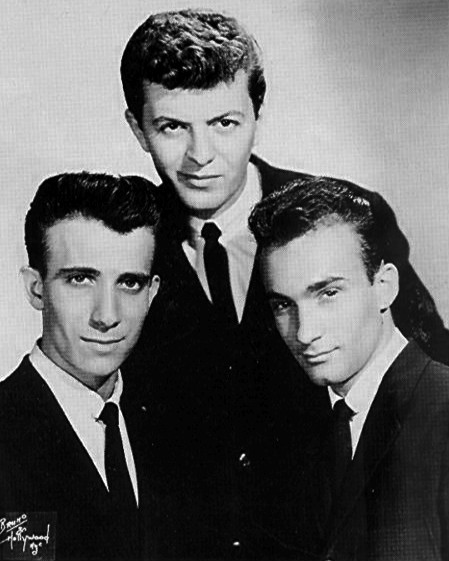 dion dimucci 1960, dion and the belmonts, american singers, 1950s singers, 1960s rock bands, rock and roll music, carlo mastrangelo, angelo daleo