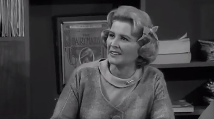 rose marie 1962, the dick van dyke show, american singer, dancer, actress, comedian, sally rogers character, never name a duck episode