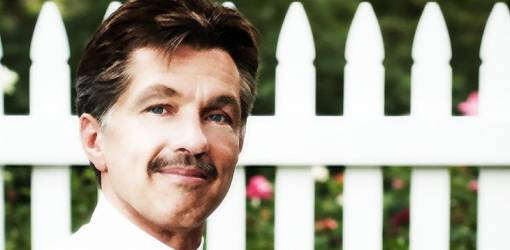 tom skerritt, american actor, tv shows, picket fences, movies, top gun, war hunt, mash, a river runs through it, alien, the dead zone, steel magnolias
