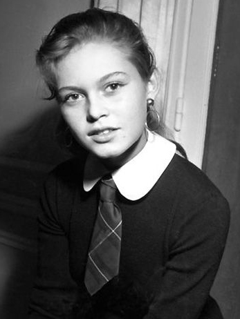 brigitte bardot 1952, french model, actress, younger, teenager