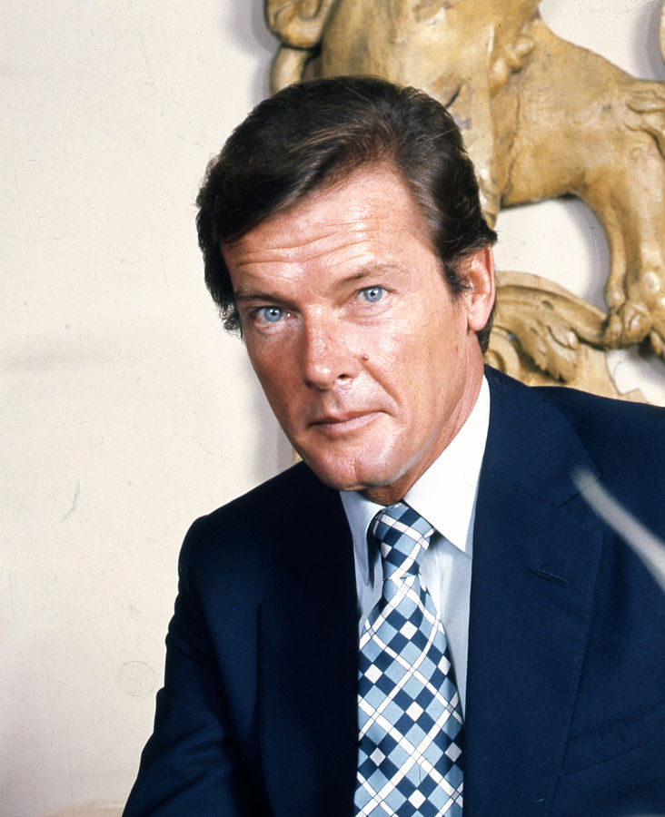 roger moore 1973, james bond years, english actor