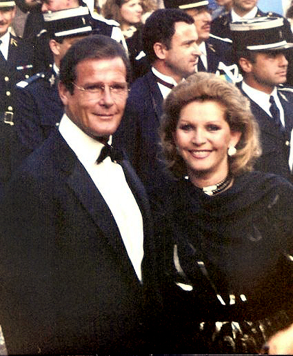 roger moore 1989, cannes film festival, english actor, wife luisa mattioli