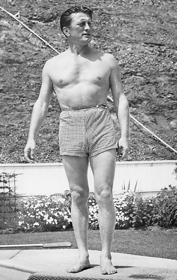 kirk douglas 1954, american actor, younger kirk douglas shirtless