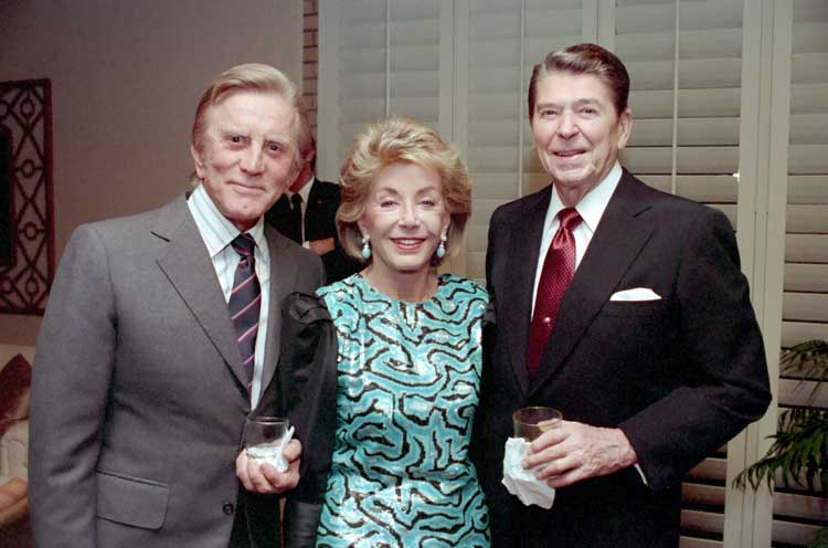 kirk douglas 1987, anne buydens, wife, president of the united states, president ronald reagan, rancho mirage, california, el dorady country club