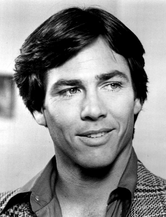 richard hatch 1977, american actor, 1970s tv shows, 1970s soap operas, all my children, philip brent sr, mary hartman mary hartman, the streets of san francisco, forever fernwood, 1970s movies, deadmans curve, battlestar galactica, captain apollo, 1980s movies, charlie chan and the curse of the dragon queen, 1980s tv shows, dynasty, 1990s television series, 1990s soap operas, santa barbara, 2000s tv shows, tom zarek, who the frak, the silicon assassin project, septuagenarian, senior citizen, baby boomers, may 21 birthdays, born on may 21 1945, celebrity birthdays, died february 7 2017