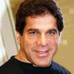 lou ferrigno birthday, lou ferrigno 2004, american bodybuilder, partially deaf, celebrity wearing hearing aids, fitness trainer, fitness and bodybuilding model, muscle and fitness magazine covers, iron man magazine cover model, strength and health magazine cover, ifbb mr universe 1973, 1974 international federation of body builders mr universe, mr olympia competition, actor, 1970s documentaries, 1970s movies, pumping iron, 1970s television series, the incredible hulk carl molino, 1980s tv shows, trauma center john six, 1980s movies, hercules, the adventures of hercules, sinbad of the seven seas, cage, liberty and bash, 1990s movies, hangfire, the naked truth, cage ii, the  making of and god spoke, the misery brothers, the incredible hulk animated series, voice actor the hulk, 2000s movies, from heaven to hell, hulk, soupernatural, moms night out, the bandit hound, 2000s tv shows, the king of queens lou ferrigno, senior citizen birthdays, 60 plus birthdays, 55 plus birthdays, 50 plus birthdays, over age 50 birthdays, age 50 and above birthdays, baby boomer birthdays, zoomer birthdays, celebrity birthdays, famous people birthdays, november 9th birthday, born november 9 1951