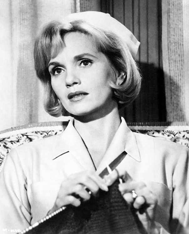 Next photo of Eva Marie Saint