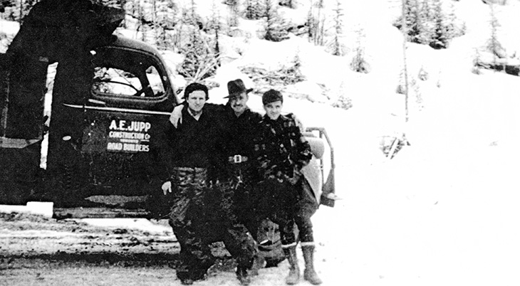 1940s alaska highway construction road crews, ernie tomlins 1942