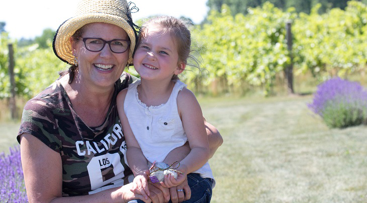 bonnieheath estate lavender and winery, lavenderfest, jacqueline baker and granddaughter, waterford ontario attractions, things to do near waterford ontario, southern ontario places to see, traveling with grandchildren, southern ontario travel, purple flowers, dried flowers, southern ontario lavender farms, southern ontario grape vineyards, southern ontario wineries, best southern ontario things to see, jacqueline baker photographer, memories through lens photography