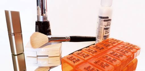 senior discounts canada, canadian seniors discounts, senior discounts usa, american seniors deals, us seniors offers, 50 plus perks, best seniors discounts, seniors deals, seniors benefits, seniors offers, grey discounts, grey deals, gray deals, gray discounts, fifty plus discounts, fifty plus deals, fifty plus benefits, fifty five plus discounts, 55 plus deals, fifty five plus benefits, senior perks, senior citizen discount offers, canadian discount offers for seniors, seniors pharmacy discounts, drugstore discounts for seniors, health and beauty, beauty products, healthcare products, prescriptions, prescription medications, pills, pillbox, nail polish, lipstick, makeup brush