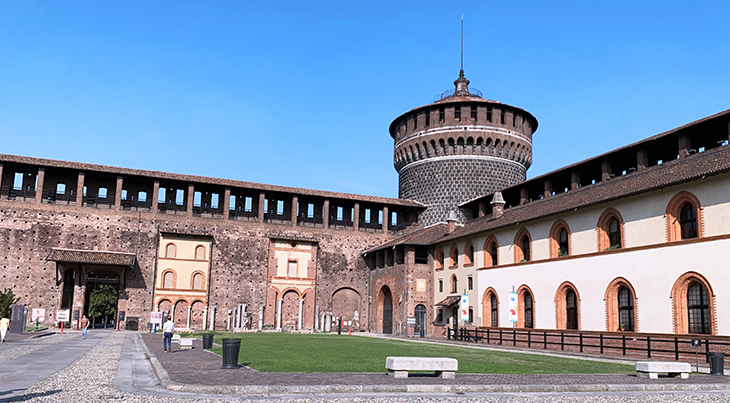 sforza castle, castello sforzesco, milan italy castle, francesco i sforza castle, medieval castle courtyard, things to see in milan, what to do in milan