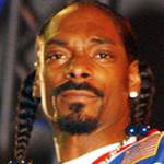 snoop dogg birthday, born october 20th, african american singer, rapper, hit rap songs, all i do is win, whats my  name, gin and juice, tv show host, ggn snoop doggs double g news network, acotr, movies, starsky and hutch, training day
