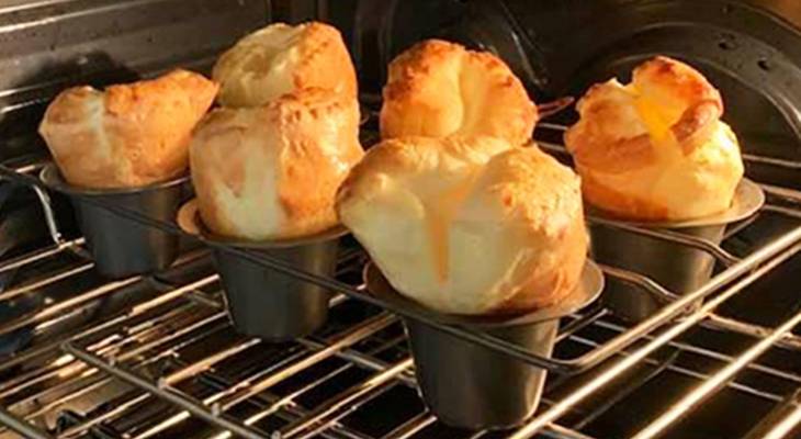 yorkshire puddings, recipe, ingredients, pastries, gravy puddings, popover pastry, muffin tin pastry, dessert, side dish, 