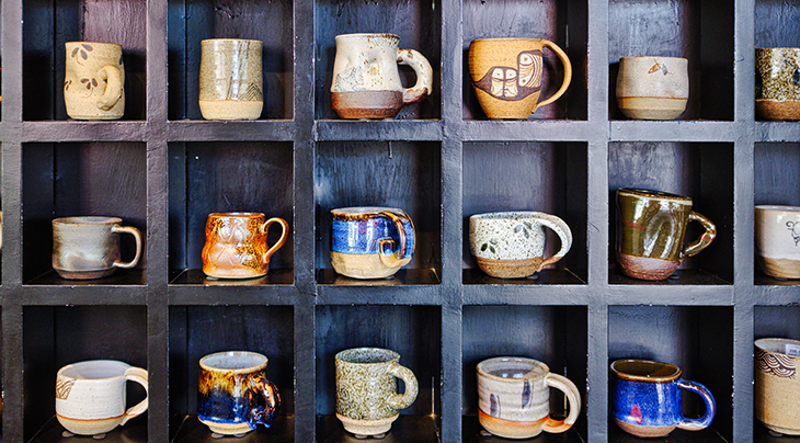 coffee mugs, tea cups, book case, shelf, kitchen shelving, display case