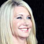 olivia newton john, australian singer, i honestly love you, please me please, have you never been mellow, summer nights, hopelessly devoted to you, grammy awards, actress, film star, movies, grease, xanadu